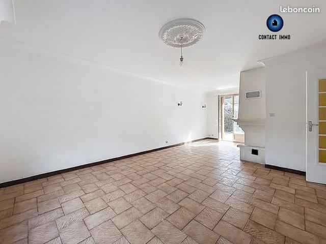 Maison vente à Brive-la-Gaillarde, Ussac