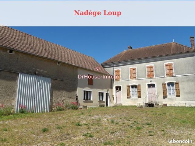 Maison vente à Auxerre, Bourgogne-Franche-Comté