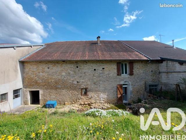 Maison vente à Lons-le-Saunier, Chambéria