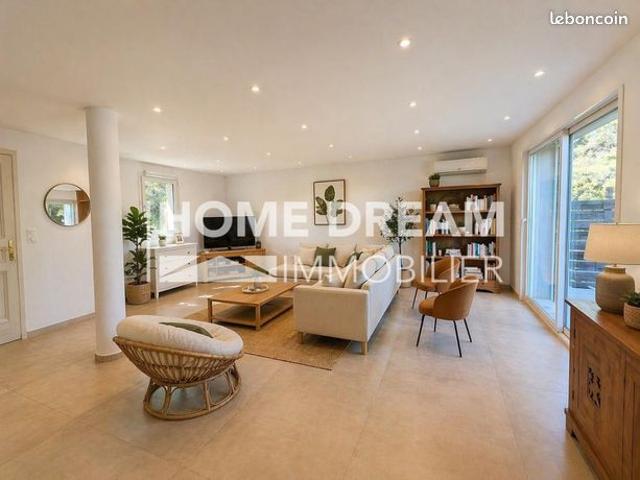 Maison vente à Arrondissement de Toulon, Six-fours-les-plages