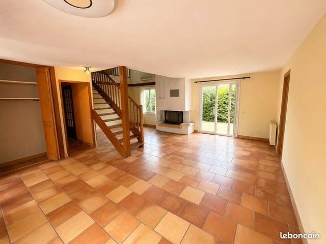 Maison vente à Bordeaux, Blanquefort