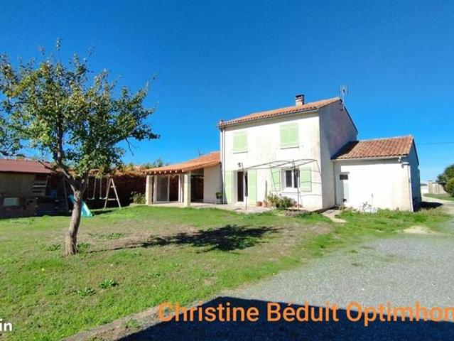 Maison vente à Coulgens, Charente