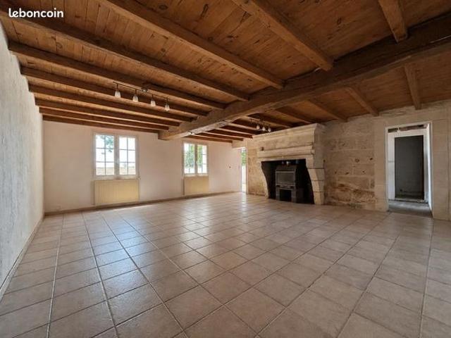 Maison vente à Saintes, Pessines