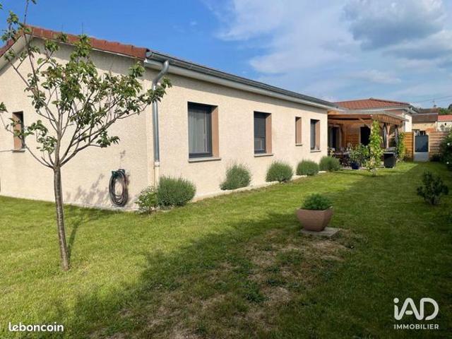 Maison vente à Roanne, Commelle-vernay