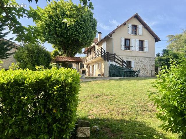 Maison vente à Figeac, Lunan