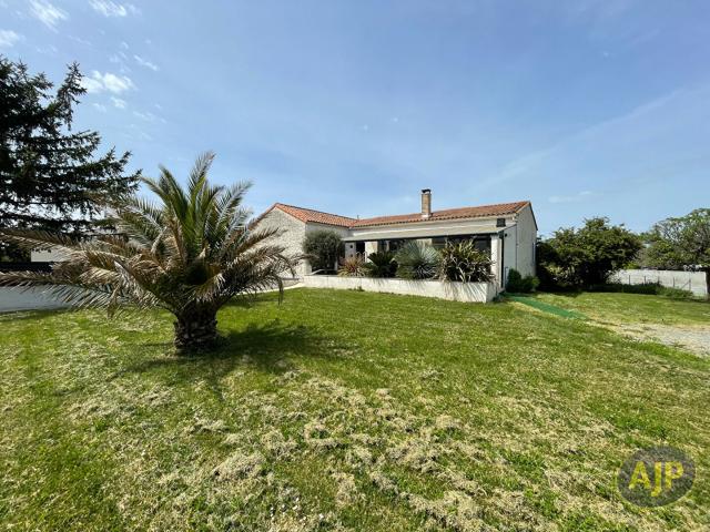 Maison vente à Saintes
