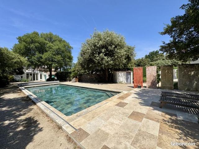 Maison vente à Carpentras, Bédoin