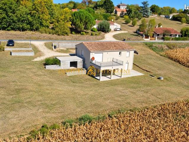 Maison vente à Bouëx, Charente