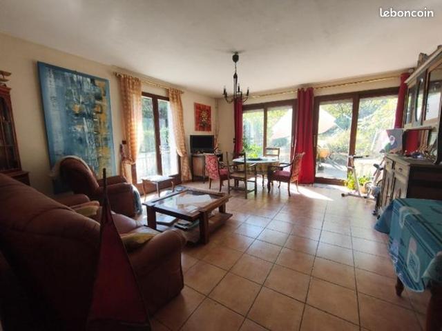 Maison vente à Évry, Milly-la-forêt