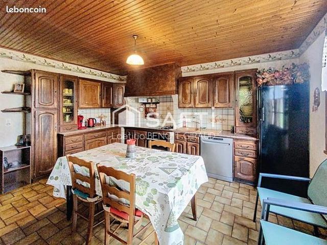 Maison vente à Confolens, Chabrac