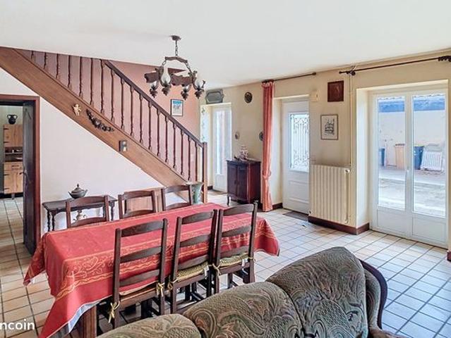 Maison vente à Berson