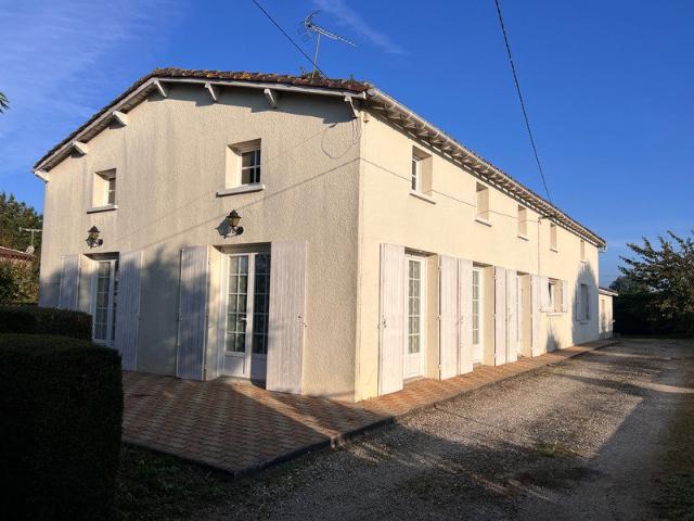 Maison vente à Saintes, Chérac