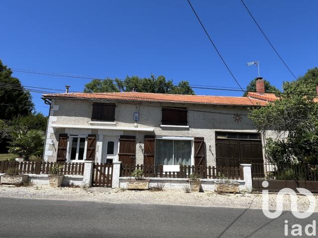 Maison vente à Confolens, Nieuil