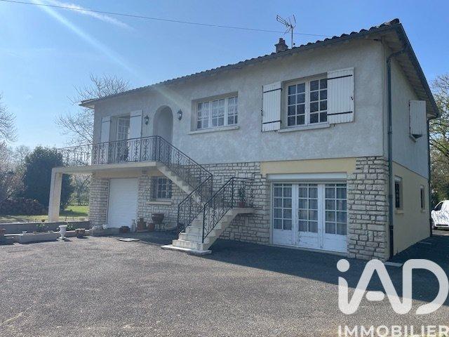 Maison vente à Saint-Jean-d'Angély, Aulnay