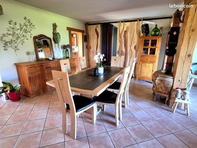 Maison vente à Saint-Julien-en-Genevois, Scientrier