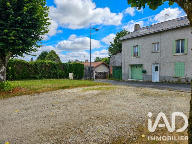 Maison vente à Rochechouart, Oradour-sur-vayres