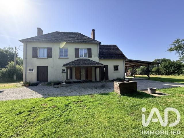 Maison vente à Coutances, Auxais