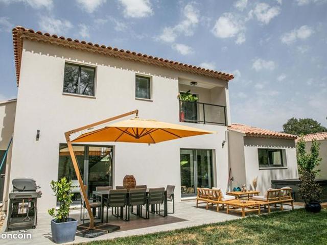 Maison vente à Carpentras, Bédoin