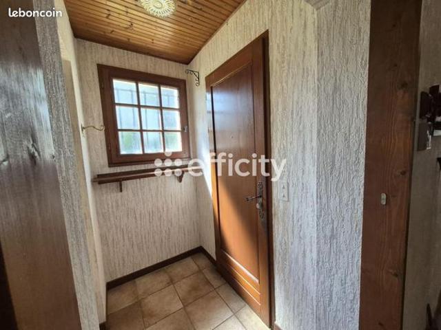 Maison vente à Confolens, Chabrac