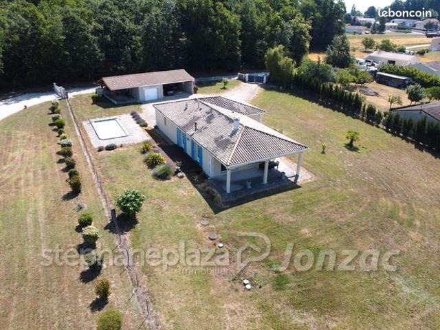 Maison vente à Condéon