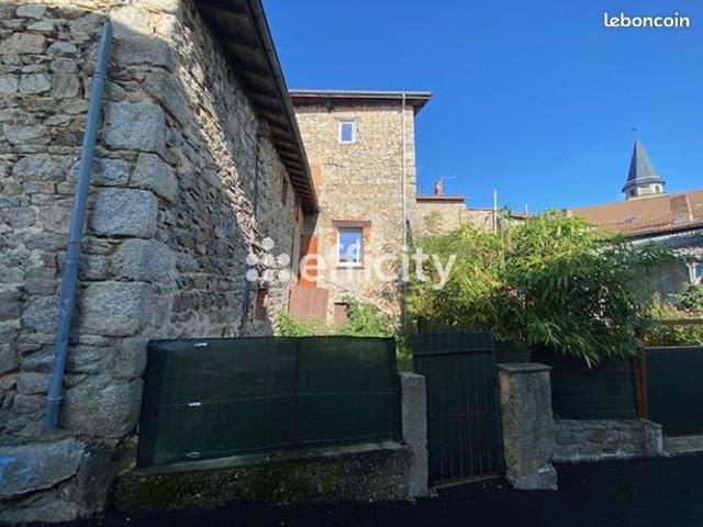 Maison vente à Laprugne