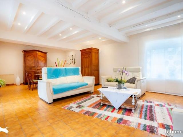 Maison vente à Chinon, Centre-Val de Loire