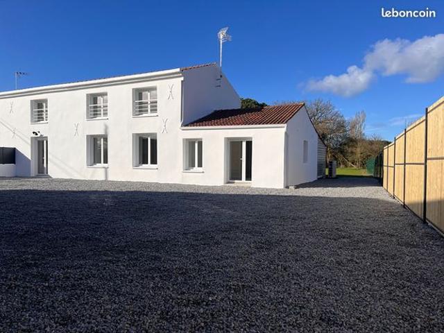 Maison vente à La Roche-sur-Yon, Aizenay