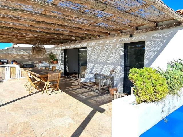 Maison vente à Arles, Saintes-maries-de-la-mer
