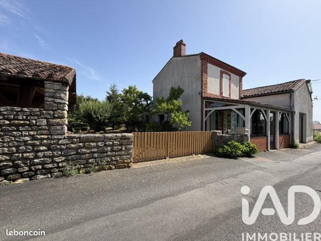 Maison vente à Parthenay, Airvault