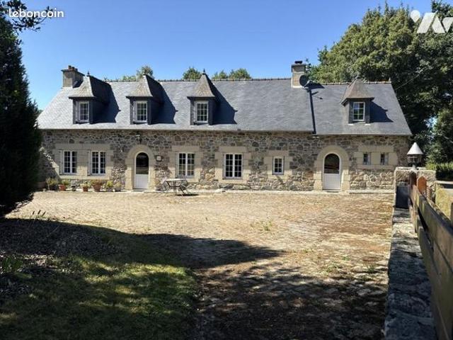 Maison vente à Guingamp, Bretagne
