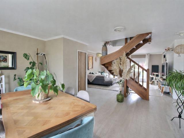 Maison vente à Dreux, Nogent-le-roi