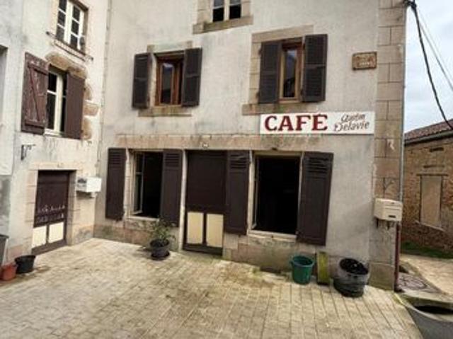 Maison vente à Rochechouart