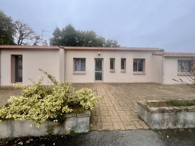 Maison vente à La Roche-sur-Yon, Saint-hilaire-de-loulay