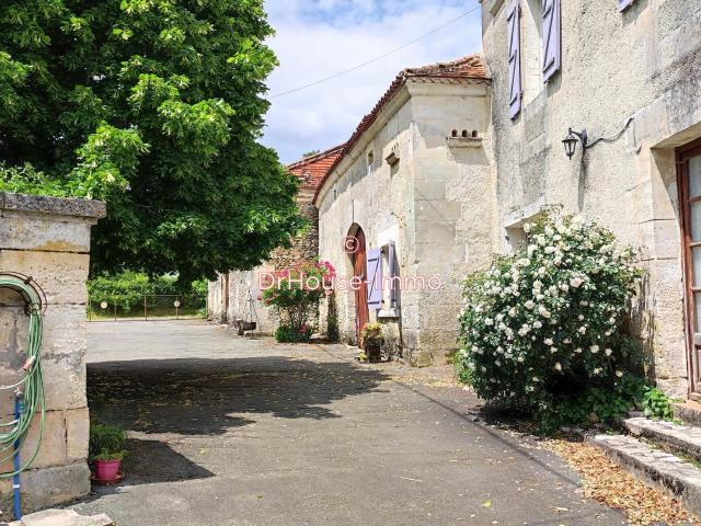 Maison vente à Périgueux, Cercles