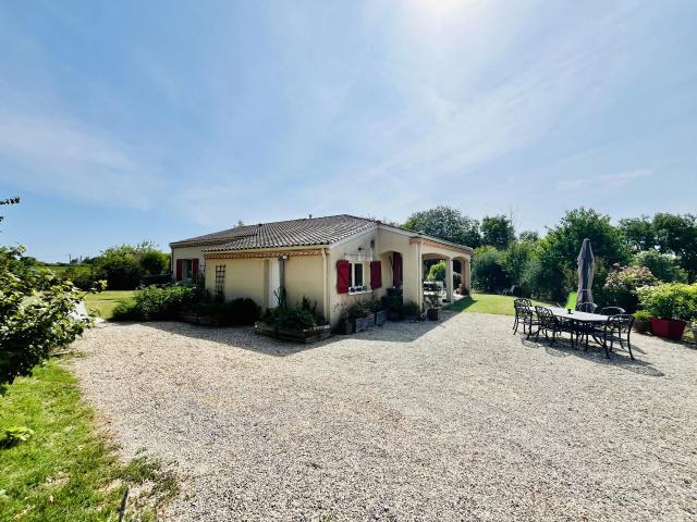 Maison vente à Villeneuve-sur-Lot, Douzains
