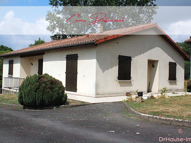 Maison vente à Confolens, Tessonnière