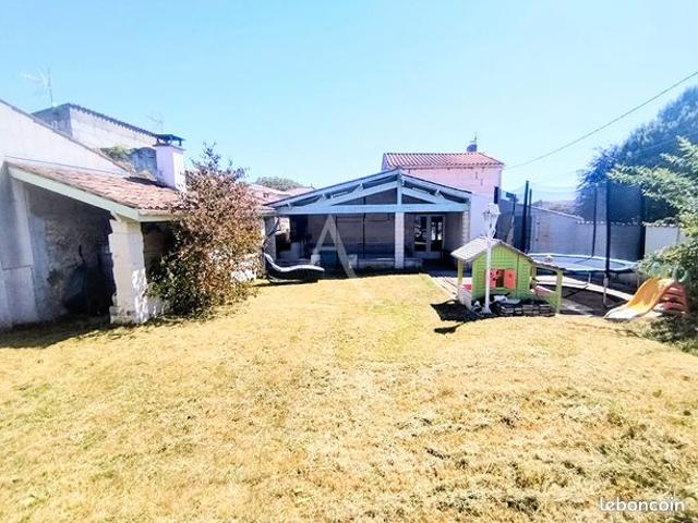 Maison vente à Saintes, Chaniers