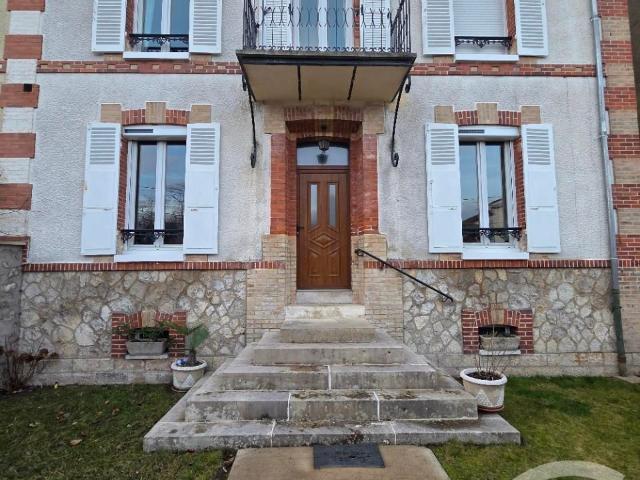Maison vente à Fontainebleau, Saint-pierre-lès-nemours