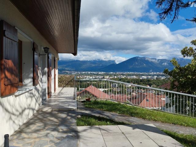 Maison vente à Annecy, Poisy