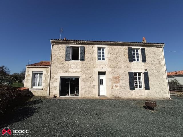 Maison vente à Fontenay-le-Comte, Saint-jean-de-beugné