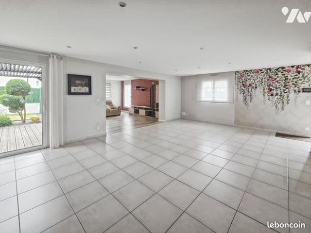 Maison vente à Laval