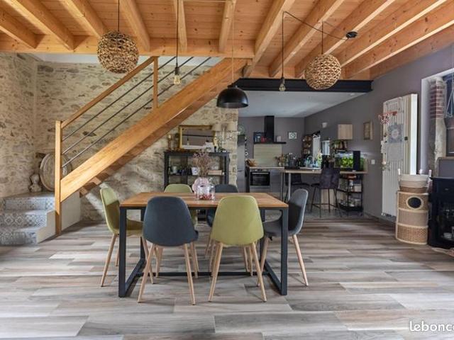 Maison vente à Coutances, Gorges
