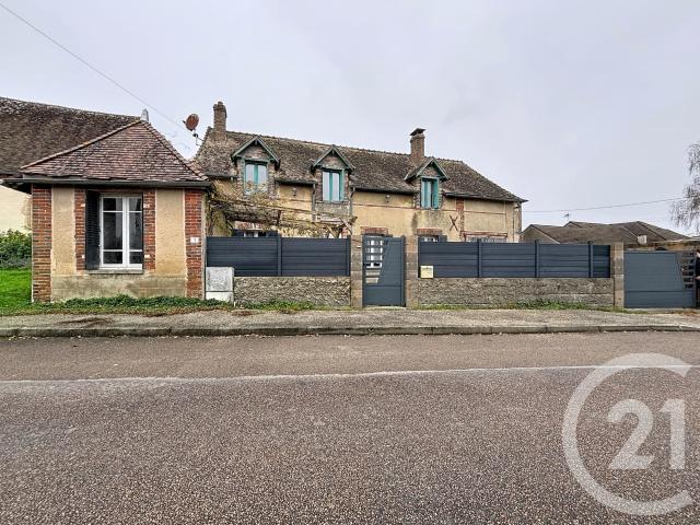 Maison vente à Sens, Cornant