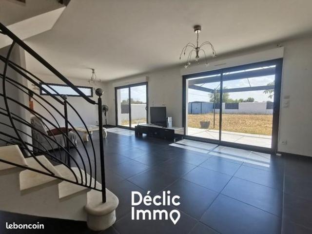 Maison vente à Niort, Epannes