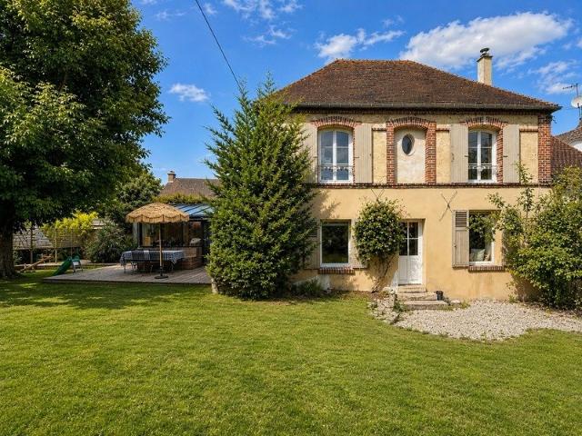 Maison vente à Senlis, Mont-l'evêque
