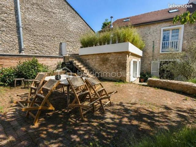Maison vente à Saint-Germain-en-Laye, Chavenay