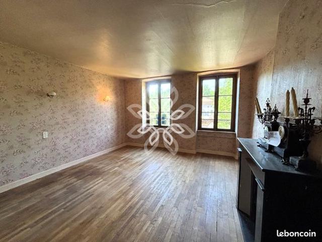 Maison vente à Issoire, Boudes