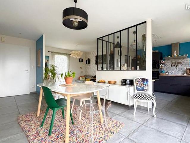 Maison vente à Saint-Jean-d'Angély, Les Nouillers