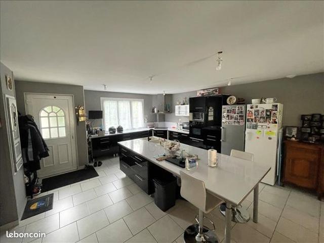 Maison vente à Châteauroux, Villedieu-sur-indre