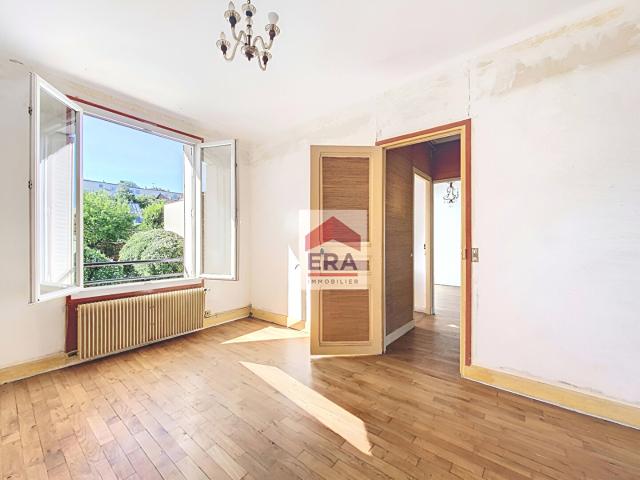 Maison vente à Nanterre, Suresnes